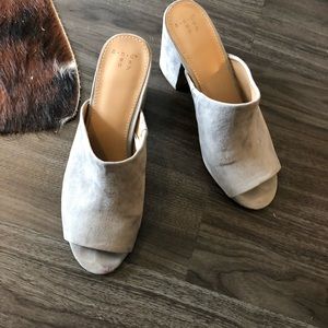 Suede mules